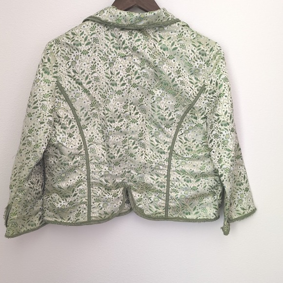 The Limeted Sz‎ L Cropped Satin Jacquard Blazer Sz Large Green Floral - Picture 3 of 4
